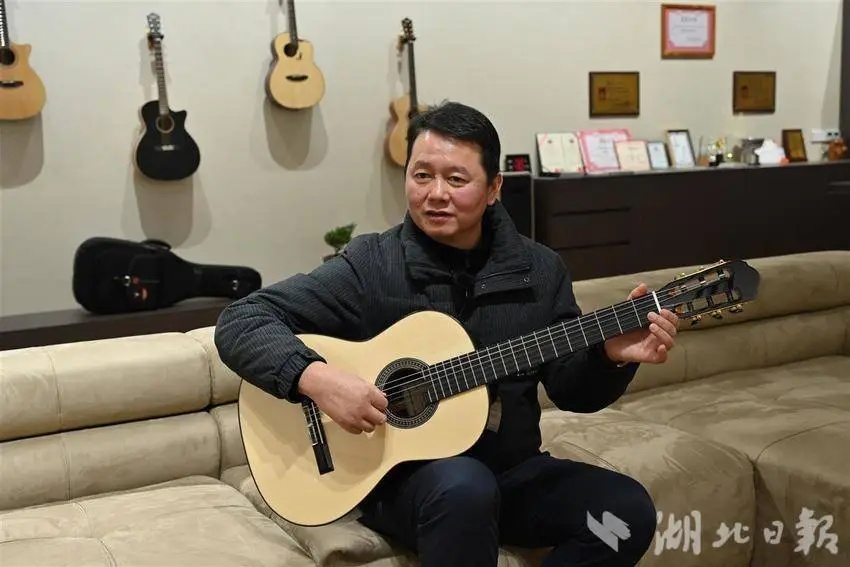 这位湖北人，被李宗盛和他点名→